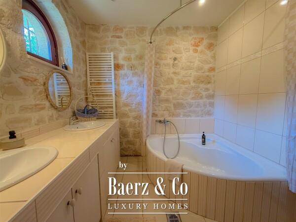 photo 12 Exceptional Stone Villa in the Krioniri hills of Zakynthos