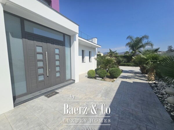 photo 11 330 sq.m. Designer Villa on 2,200 sq.m. Plot with Privacy, Views & Investment Appeal